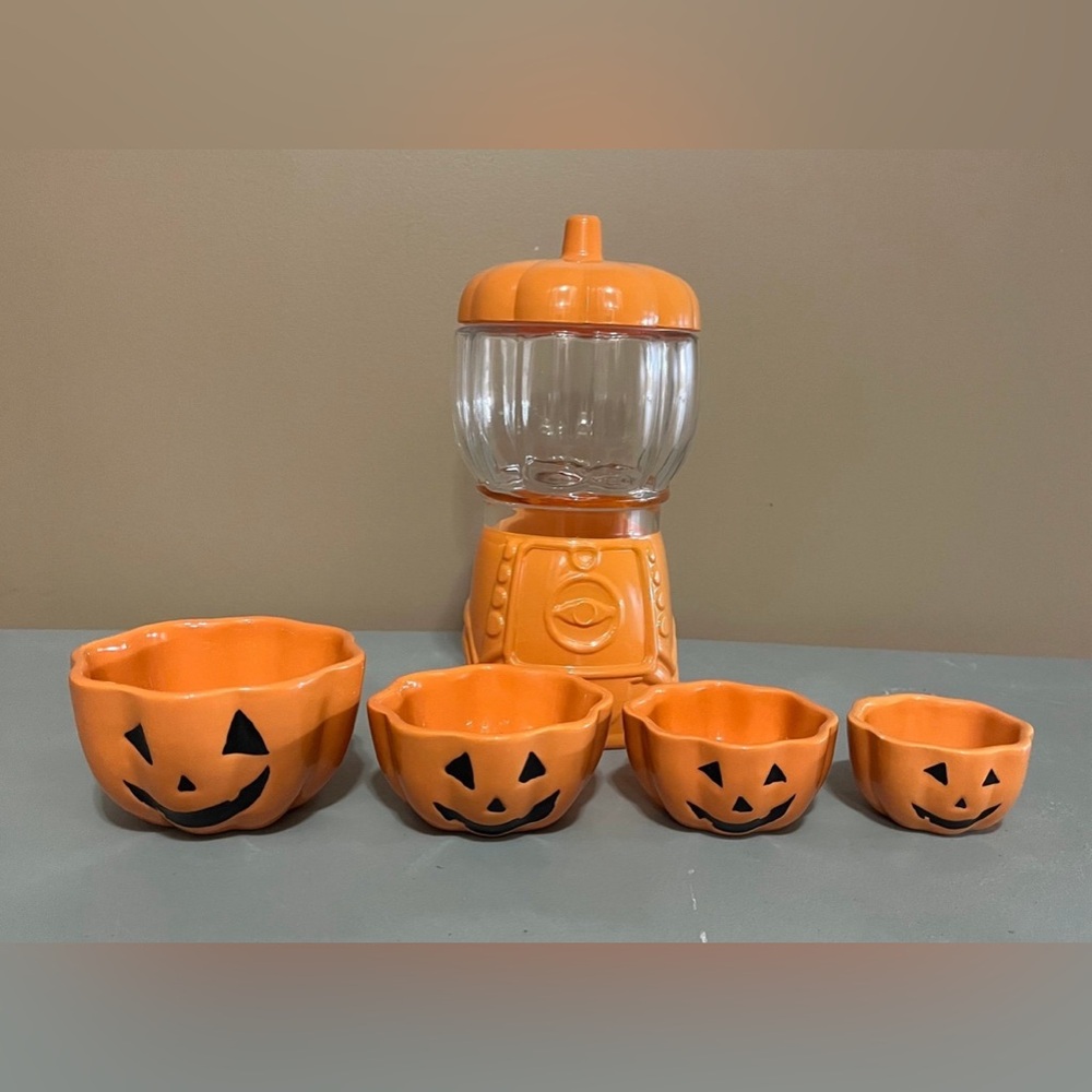 Pumpkin Set - Picture 2 of 3